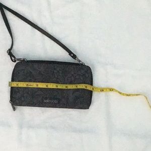 Sakroots black crossbody wallet